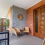 בית נופש La Casa Dei Girasoli-lago Maggiore *