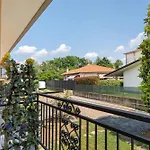 La Casa Dei Girasoli-lago Maggiore