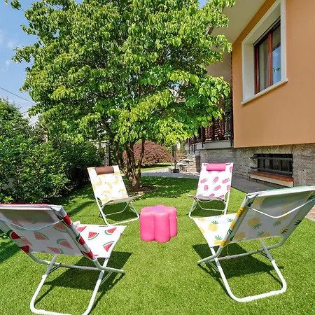 La Casa Dei Girasoli-lago Maggiore Holiday home Castelletto sopra Ticino