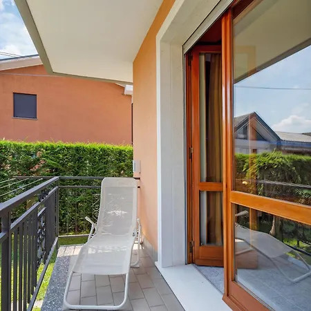 La Casa Dei Girasoli-lago Maggiore *