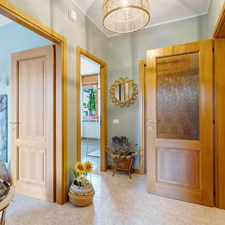 La Casa Dei Girasoli-lago Maggiore Сasa de vacaciones *