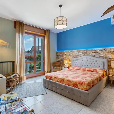 Дом отдыха La Casa Dei Girasoli-lago Maggiore Кастеллетто-сопра-Тичино